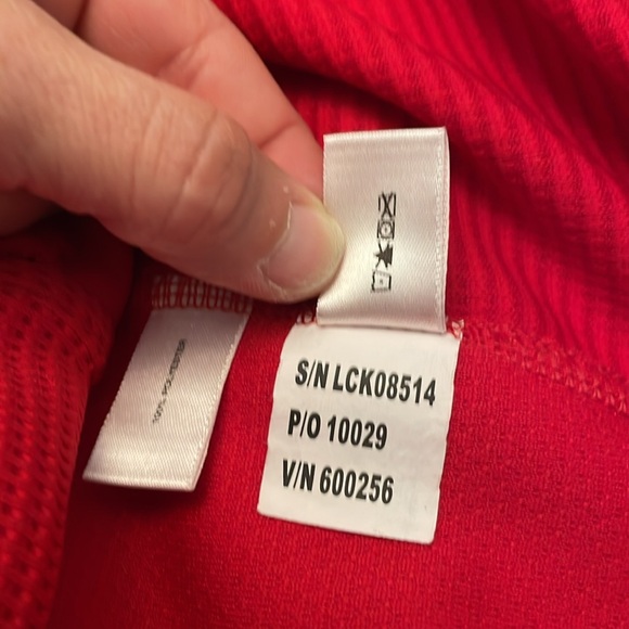 NWOT Torrey Pines Golf Jacket Cutter & Buck Women’s XL Red - Picture 9 of 11